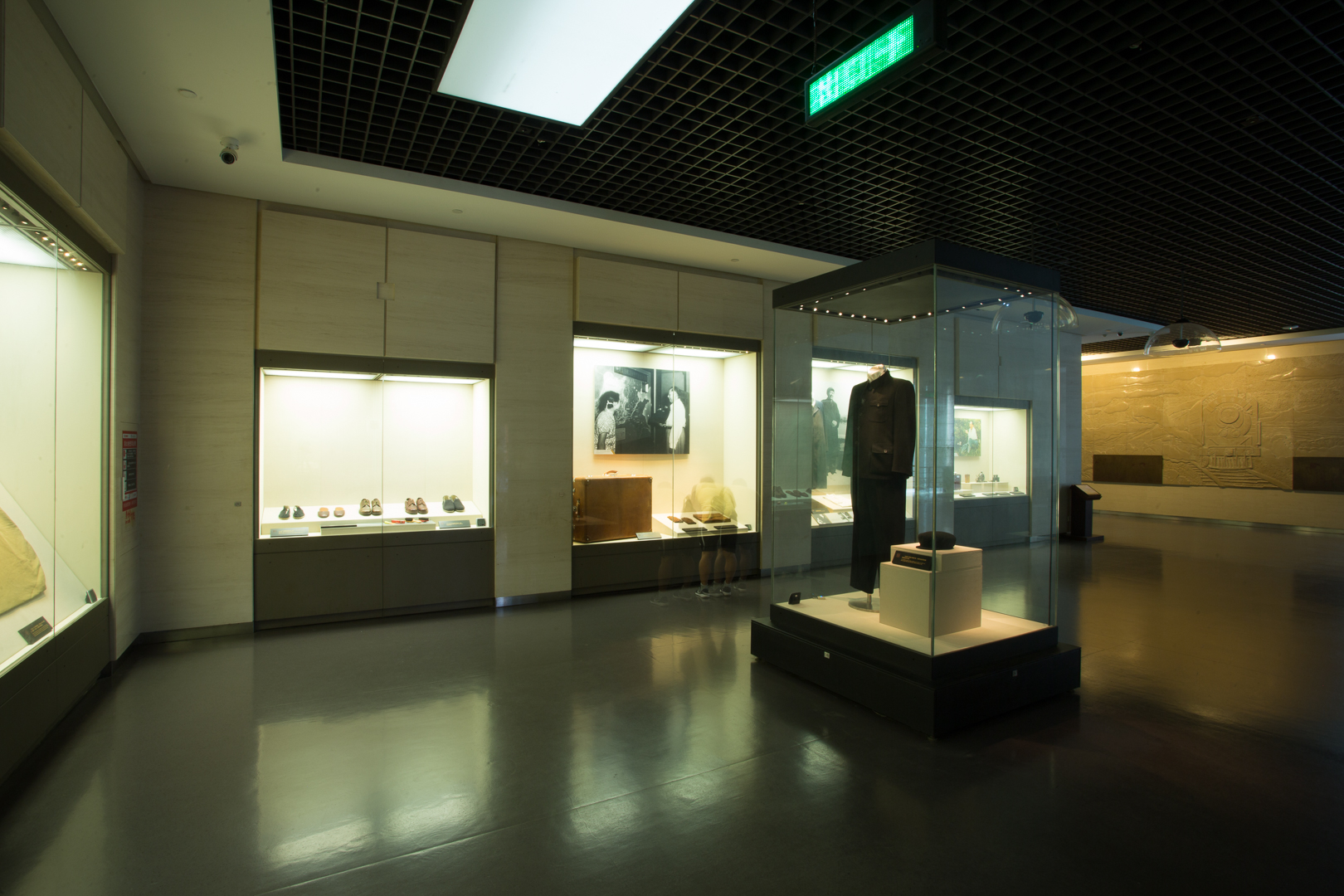 韶山毛泽东纪念馆——克里克展柜