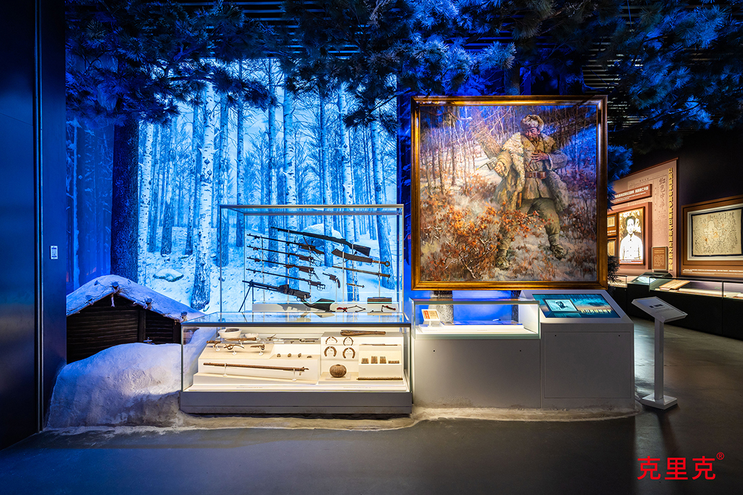 克里克展柜-中国人民抗日战争纪念馆.jpg